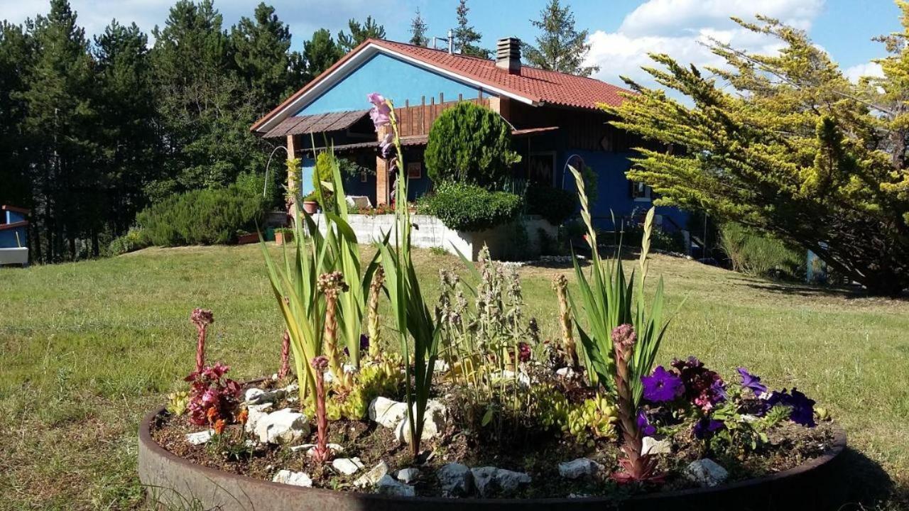 פוליניו Chalet Ricciano מראה חיצוני תמונה