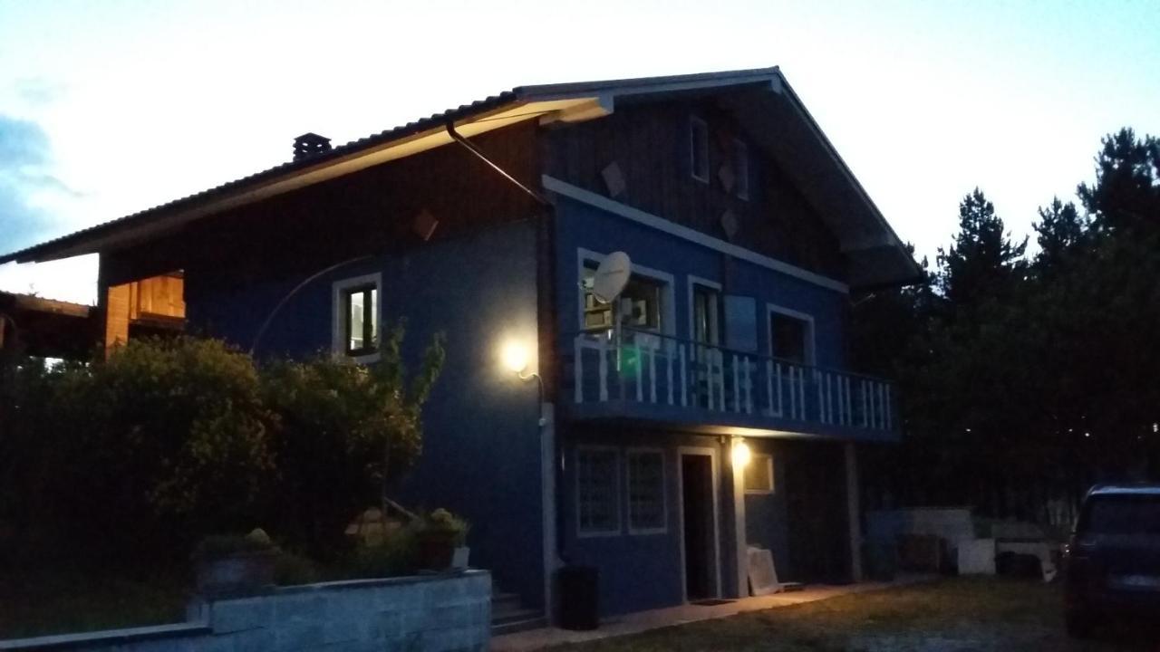 פוליניו Chalet Ricciano מראה חיצוני תמונה