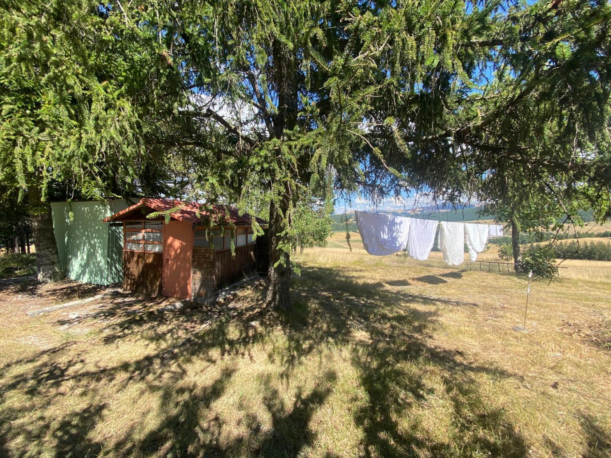 פוליניו Chalet Ricciano מראה חיצוני תמונה